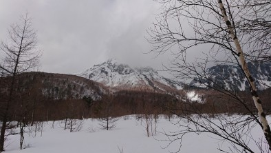 すぐ曇りがち焼岳